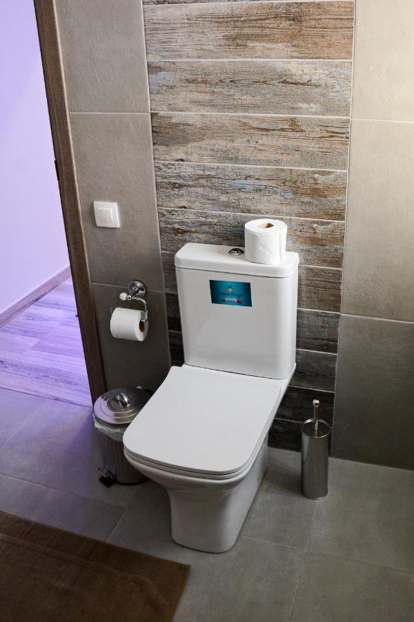 Dafni Luxury Suites 아테네 외부 사진